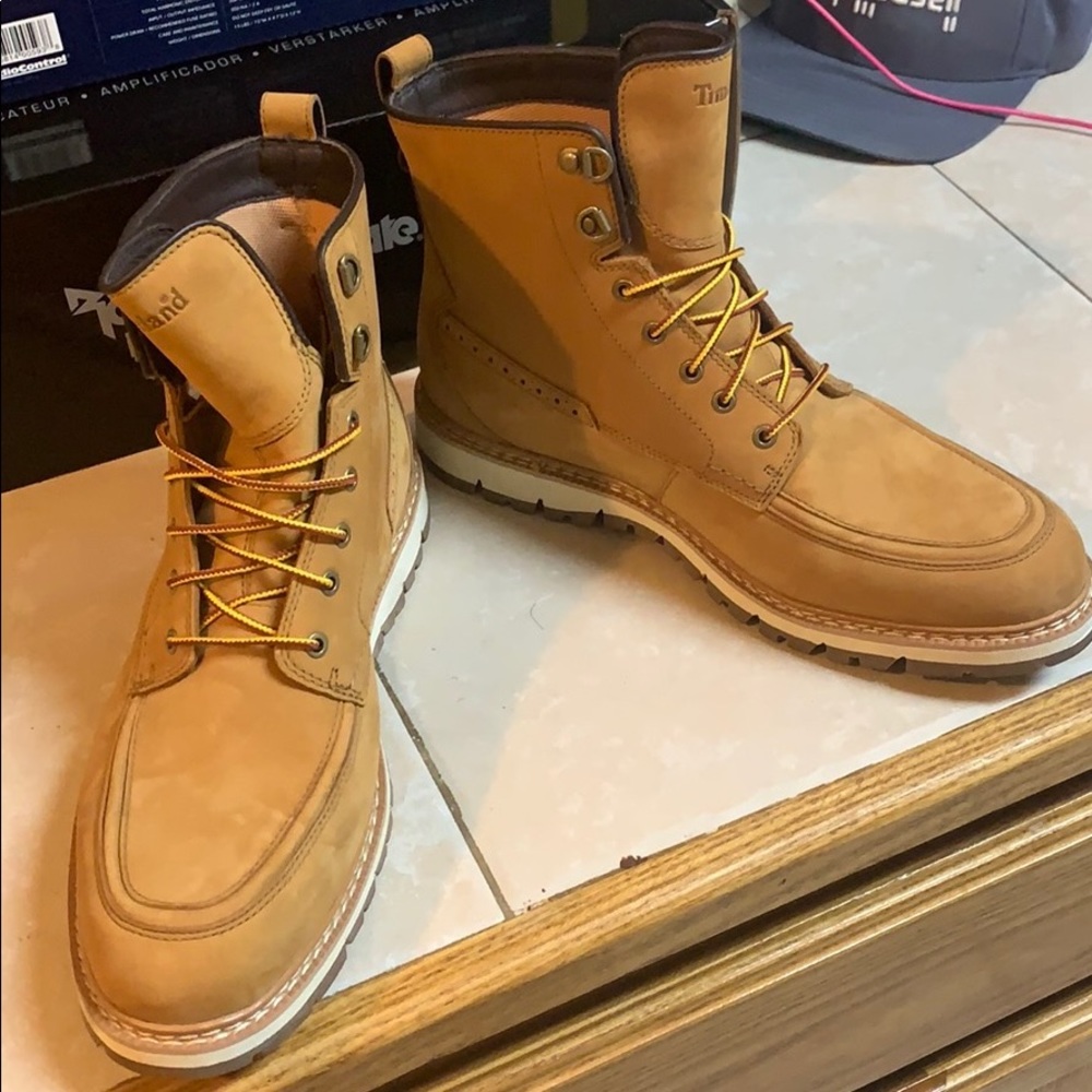 Timberland Britton Hill Moc Toe Boots